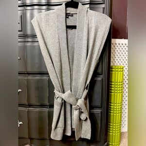 Banana Republic XXS Tie Front Sweater with pockets